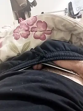 Snapshot of pedram95 chatting on 11-09-25, 12:42 pedram95 online show from 11-09-25, 12:42