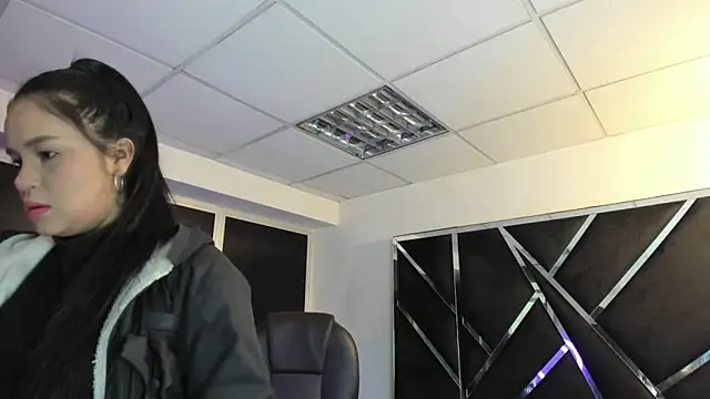 Ivanna18 x online show from 11-06-25, 03:51