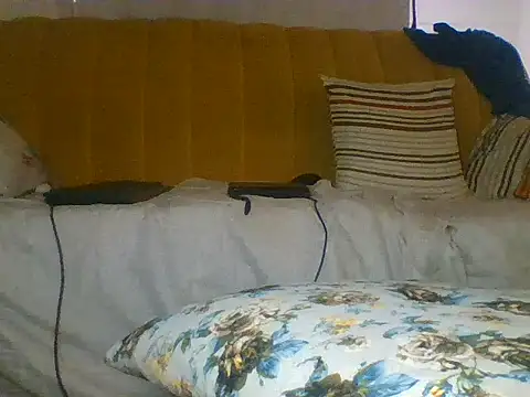 Snapshot of sherry_anne chatting on 07-20-26, 10:39 sherry anne online show from 07-20-26, 10:39