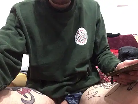 DragonPink online show from 02-22-25, 01:55