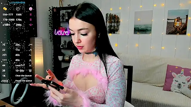 Magic Allie online show from 01-16-25, 08:36