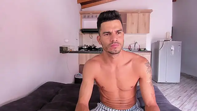 Snapshot of MorganFrei chatting on 03-12-25, 07:17 MorganFrei online show from 03-12-25, 07:17