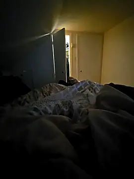 Snapshot of inkedboy7 chatting on 02-20-25, 03:52 inkedboy7 online show from 02-20-25, 03:52