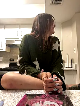 SafeinouterSpace online show from 11-17-25, 02:39