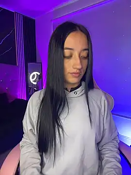 Ady 18 online show from 04-25-26, 05:54