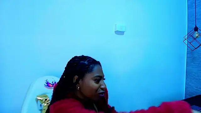 Queen perla  online show from 10-17-25, 07:49