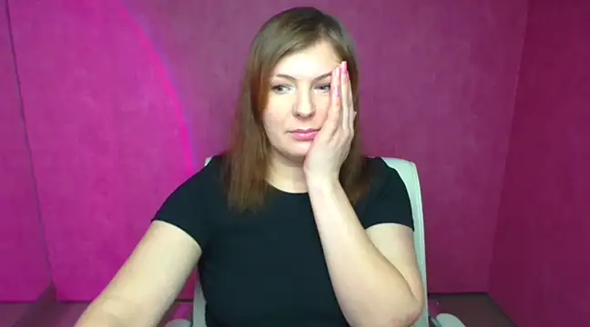 Snapshot of Lissmilf chatting on 12-28-24, 12:56 Lissmilf online show from 12-28-24, 12:56