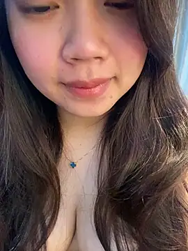 Hotellinh12 online show from 03-09-26, 05:22