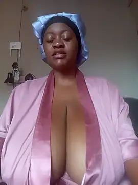 Snapshot of Chubbykarisma27 chatting on 03-11-25, 05:38 Chubbykarisma27 online show from 03-11-25, 05:38