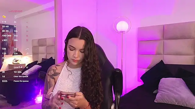 Snapshot of mssjulia chatting on 12-20-24, 09:06 mssjulia online show from 12-20-24, 09:06