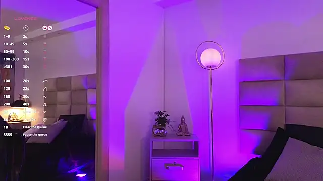 Snapshot of mssjulia chatting on 01-03-25, 11:55 mssjulia online show from 01-03-25, 11:55