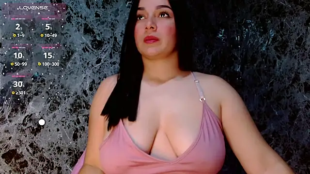 Snapshot of Lanna_belle28 chatting on 12-18-25, 02:23 Lanna belle28 online show from 12-18-25, 02:23