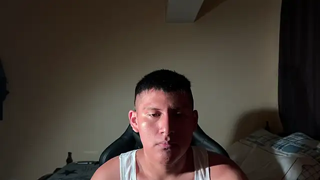 JoshuaTls08 online show from 03-11-25, 11:48