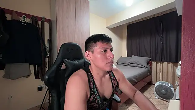 JoshuaTls08 online show from 12-05-25, 02:09