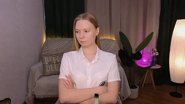 CarolynCohen   online show from 02-27-25, 08:17