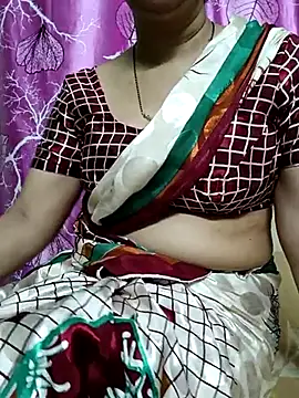 Snapshot of Rosy-B chatting on 03-20-25, 09:46 Rosy-B online show from 03-20-25, 09:46