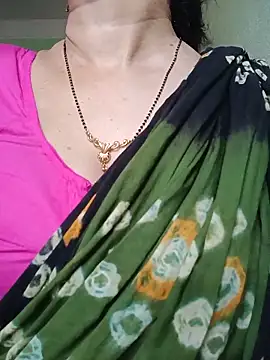 Snapshot of Rosy-B chatting on 05-24-26, 04:50 Rosy-B online show from 05-24-26, 04:50