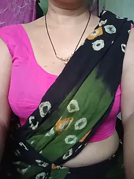 Snapshot of Rosy-B chatting on 05-25-26, 11:55 Rosy-B online show from 05-25-26, 11:55