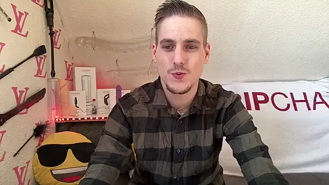 Cookieboy88 online show from 03-04-26, 01:06