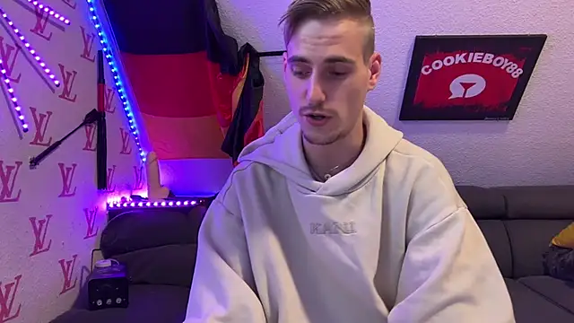 Cookieboy88 online show from 07-06-26, 05:59