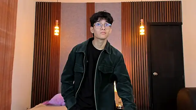 Snapshot of billie_jr chatting on 09-22-25, 03:52 billie jr online show from 09-22-25, 03:52