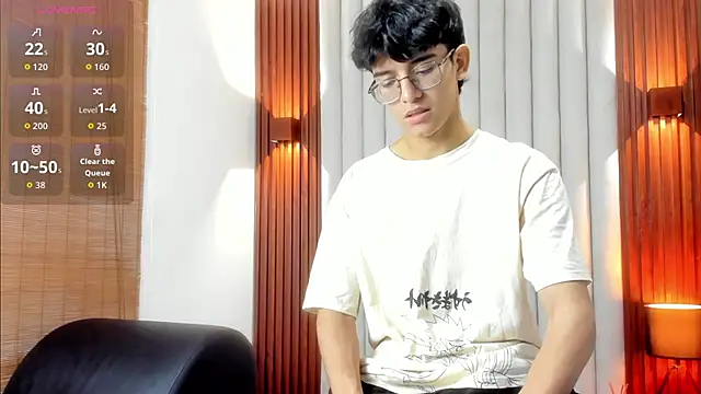 Snapshot of billie_jr chatting on 09-27-25, 03:33 billie jr online show from 09-27-25, 03:33