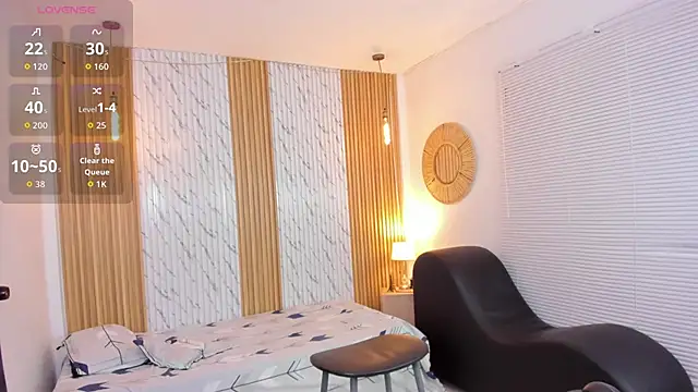 Snapshot of billie_jr chatting on 10-20-25, 03:40 billie jr online show from 10-20-25, 03:40