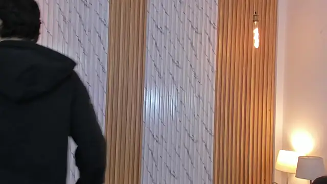 Snapshot of billie_jr chatting on 12-02-25, 03:01 billie jr online show from 12-02-25, 03:01