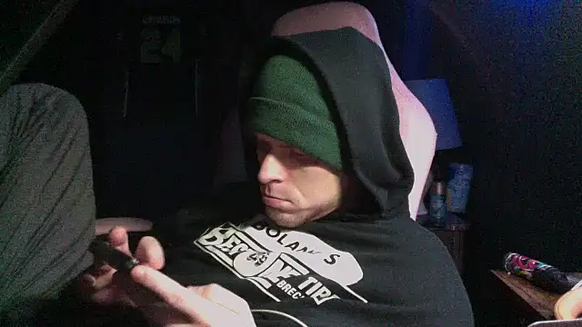 traejddd online show from 05-28-26, 06:10