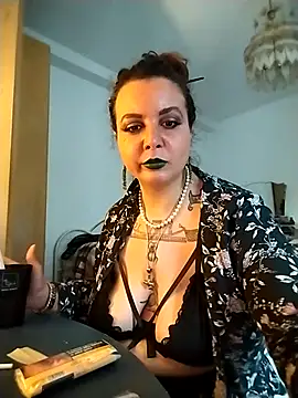 Snapshot of AliceBehind chatting on 03-14-26, 04:45 AliceBehind online show from 03-14-26, 04:45