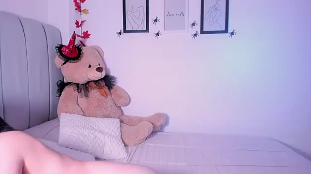 DannaHyde online show from 10-02-25, 05:20