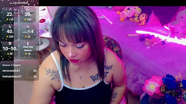 Snapshot of martina_bk chatting on 01-15-25, 02:17 martina bk online show from 01-15-25, 02:17