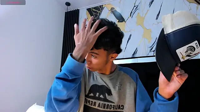 dikey 62 online show from 02-06-25, 08:23