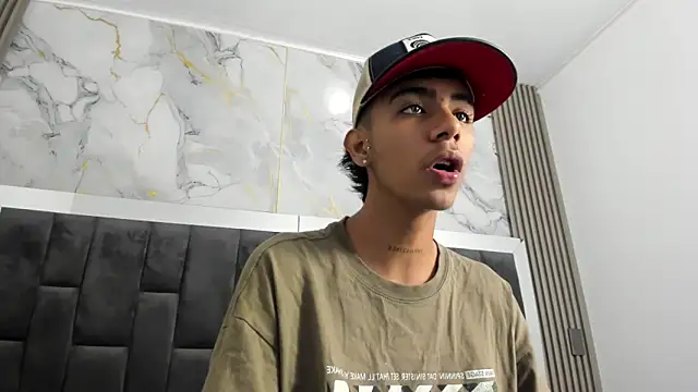 dikey 62 online show from 02-14-25, 08:37