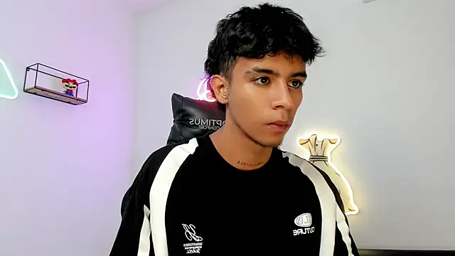 dikey 62 online show from 03-11-25, 11:44