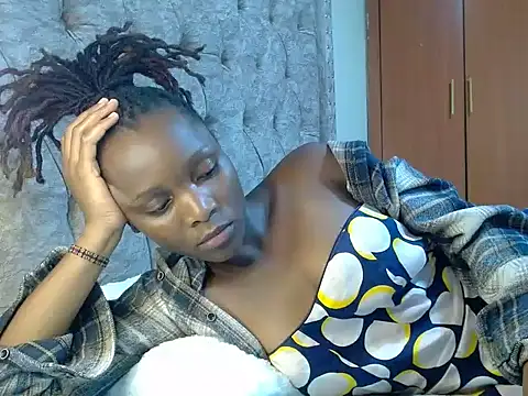 Snapshot of Naughty_Girl17 chatting on 12-05-24, 07:17 Naughty Girl17 online show from 12-05-24, 07:17