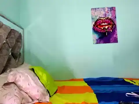 Evilmichellts1 online show from 03-19-25, 02:59