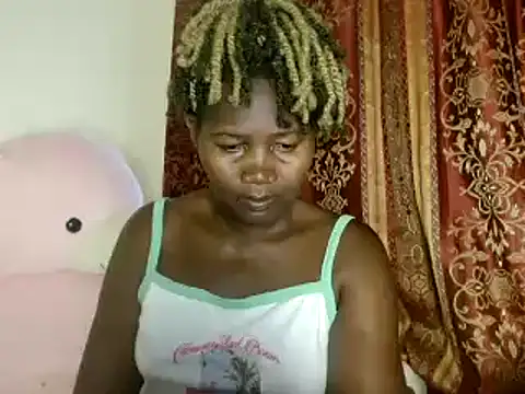 Snapshot of Sexxy_pretty24 chatting on 02-08-25, 03:41 Sexxy pretty24 online show from 02-08-25, 03:41