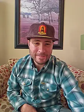 JeepinAround online show from 02-17-26, 07:53