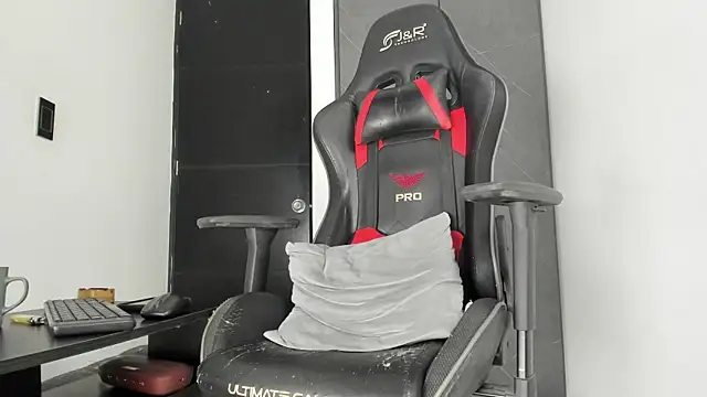 sergiio mesa27 online show from 11-10-25, 02:49