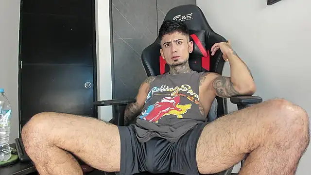 Snapshot of sergiio_mesa27 chatting on 03-18-26, 03:31 sergiio mesa27 online show from 03-18-26, 03:31