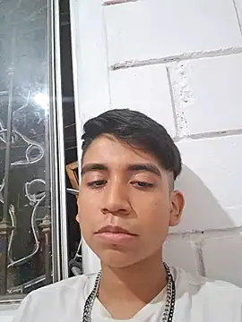 ElGiyuu25 online show from 01-08-26, 07:43