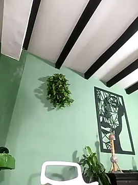 thirstymoonxx online show from 04-25-26, 05:43