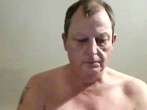 Snapshot of chubbybear2cum chatting on 12-06-24, 04:36 chubbybear2cum online show from 12-06-24, 04:36
