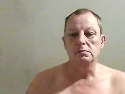 Snapshot of chubbybear2cum chatting on 12-24-24, 07:55 chubbybear2cum online show from 12-24-24, 07:55