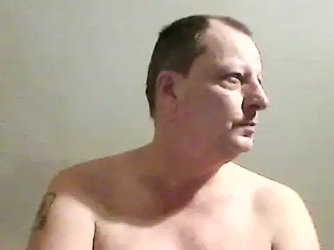 Snapshot of chubbybear2cum chatting on 12-30-24, 07:15 chubbybear2cum online show from 12-30-24, 07:15