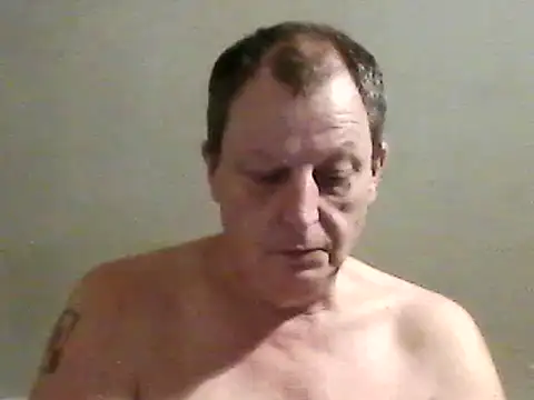 Snapshot of chubbybear2cum chatting on 02-23-25, 04:17 chubbybear2cum online show from 02-23-25, 04:17