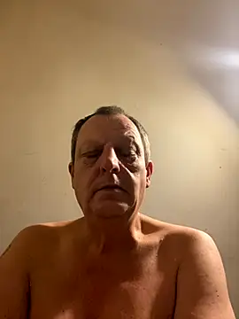 Snapshot of chubbybear2cum chatting on 10-12-25, 07:29 chubbybear2cum online show from 10-12-25, 07:29