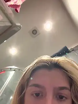 IrishTeenBarbie69 online show from 01-11-25, 05:07