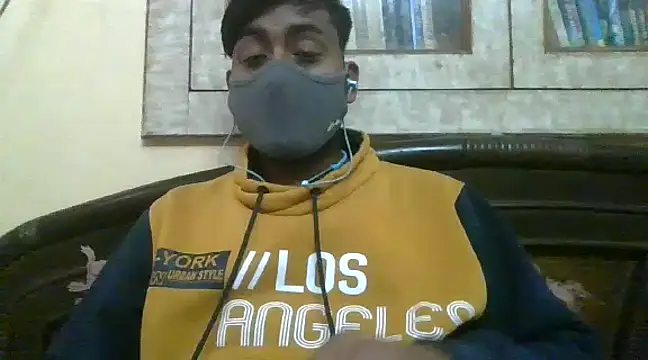 Snapshot of LUSTY_SHUBH_31 chatting on 01-30-25, 09:57 LUSTY SHUBH 31 online show from 01-30-25, 09:57